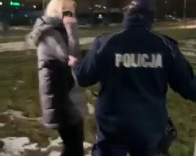 Szokujące sceny pod biurem Zbigniewa Ziobry! SZAMOTANINA policji z asystentką posła!