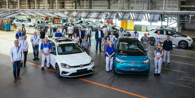 Ostatni spalinowy Golf wyjechał z fabryki W Zwickau. Teraz czas na produkcję elektryków!