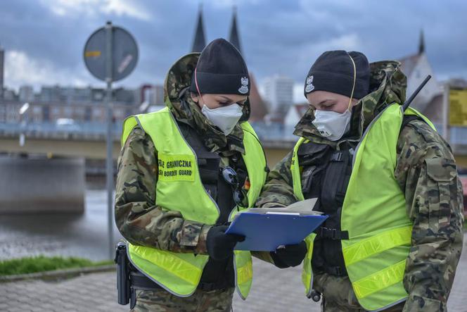 Przepłynął wpław rzekę na granicy z Niemcami