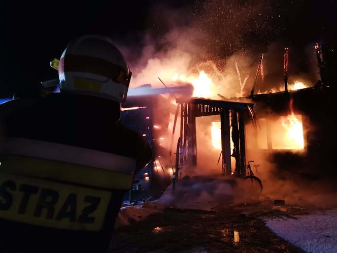 Julianka. Tragiczny pożar domu koło Michałowa. W płomieniach zginął mężczyzna