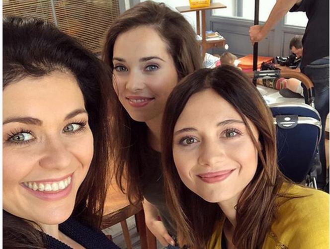 M jak miłość po wakacjach 2018. Iza (Adriana Kalska), Ania (Maria Pawłowska), Kinga (Katarzyna Cichopek)