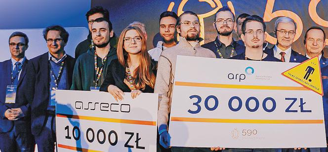 Podczas Kongresu 590 odbył się hackathon, czyli kilkudziesięciogodzinny maraton programowania