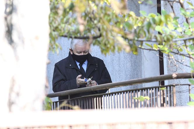 Jarosław Kaczyński. Izolacja, potem kościół