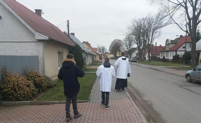 Koronawirus na Śląsku: Kolędy nie będzie. Ksiądz nie odwiedzi domów przez pandemię