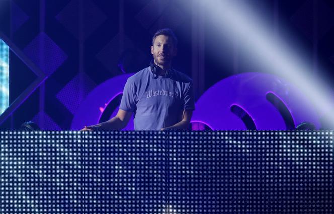 Calvin Harris - hotplota.pl