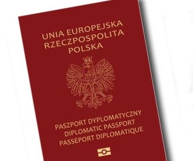 Paszport dyplomatyczny dla Polaka z UK