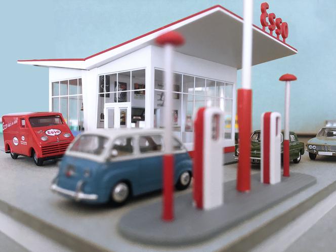 Makieta stacji Esso z lat 50., proj. Willem M. Dudok