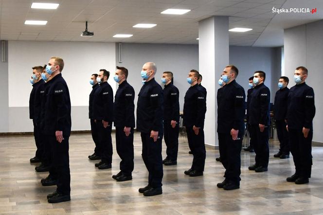 Prawie 150 nowych policjantów w Śląskiem. Będą strzec bezpieczeństwa
