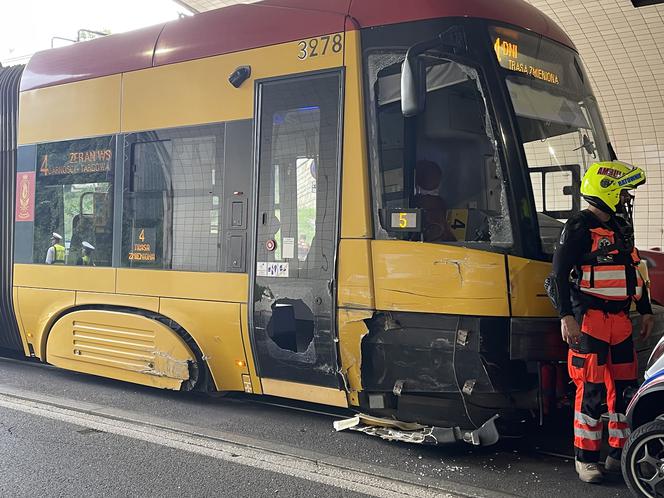 Zderzenie z tramwajem na trasie W-Z