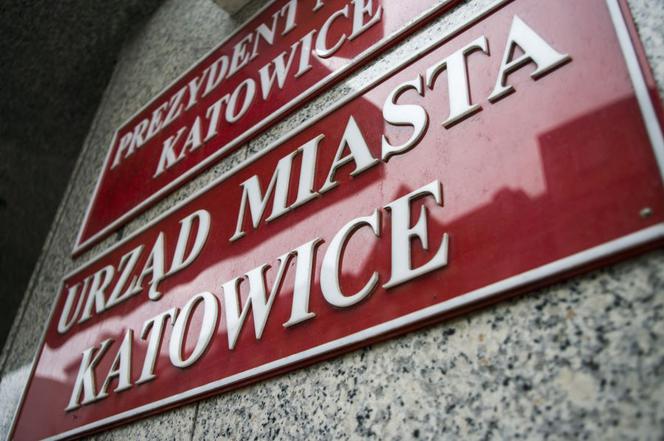 Urząd Miasta Katowice_magistrat_szyld_tablice