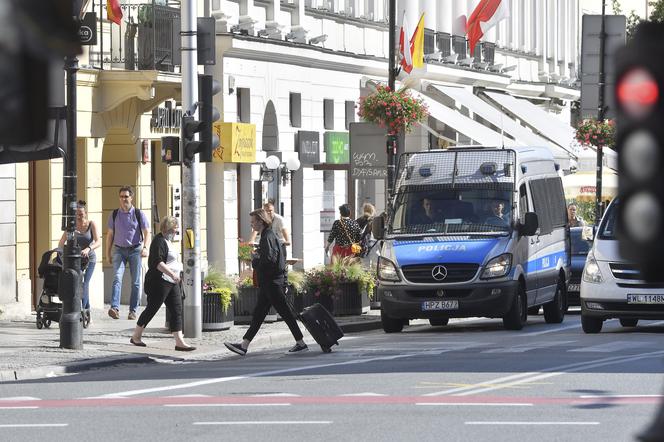 Więcej policji na Nowym Świecie!