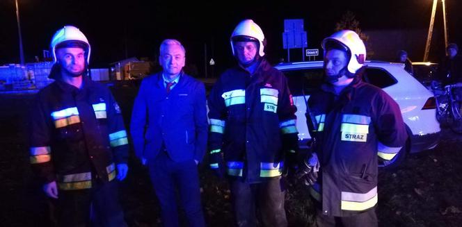 Biedroń uratował dziecko z wypadku