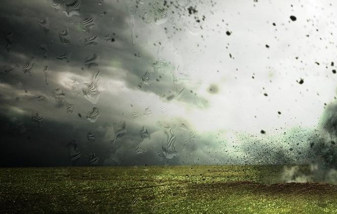 WICHURA na Pomorzu! IMGW: Zagrożenie zdrowia i życia. Sprawdź ostrzeżenia
