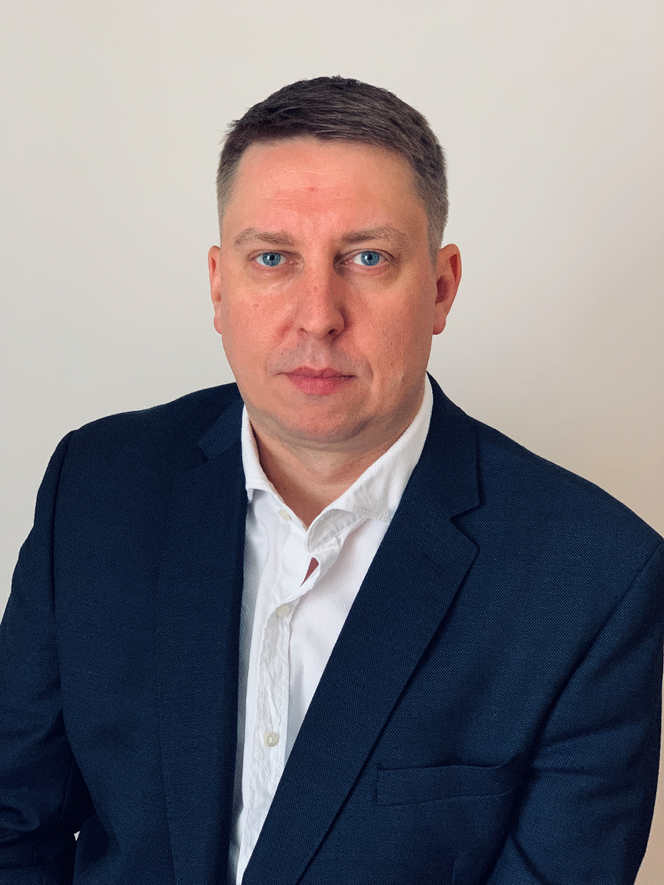 Wojciech Grzywacz, Vestel