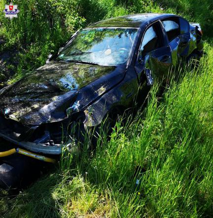 Rozwalił BMW serii 5 i uciekł