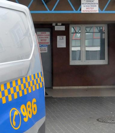 Wstąpił w niego duch Chucka Norrisa. Popis karate zakończył na Kolskiej