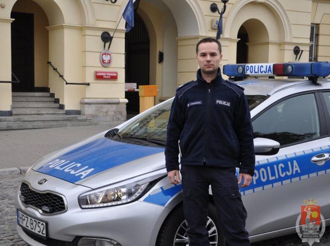 Fałszywi policjanci ukradli emerytom 11 mln złotych