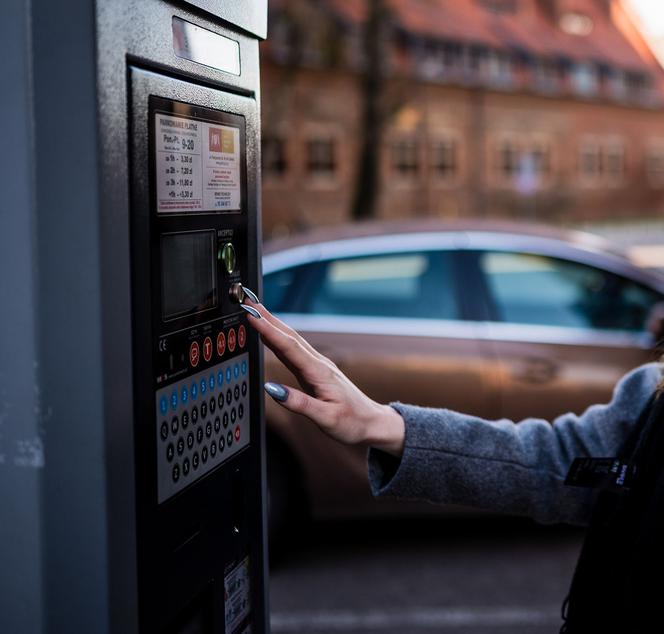 Zdrożeją śmieci, bilety i parkowanie
