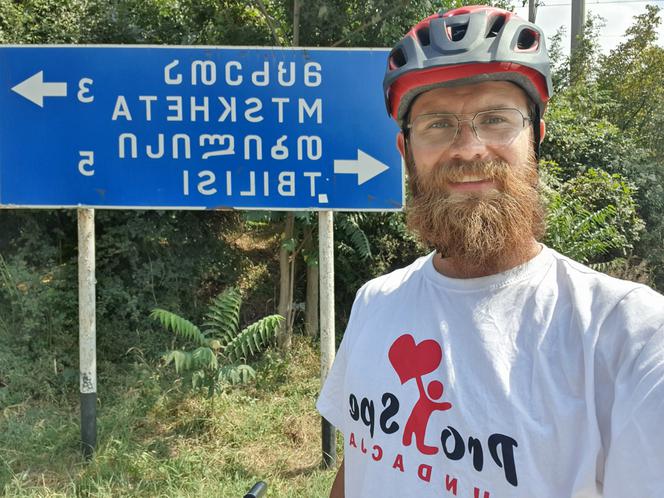 Trasę z Rzeszowa do Gruzji pokonał na rowerze. Przejechał ponad 3 tys km