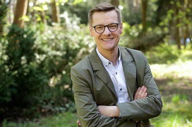 M jak miłość po wakacjach 2020. Piotrek zaniemówi z wrażenia! Odkryje coś niesamowitego w ogrodzie! Nie uwierzy własnym oczom! - ZDJĘCIA