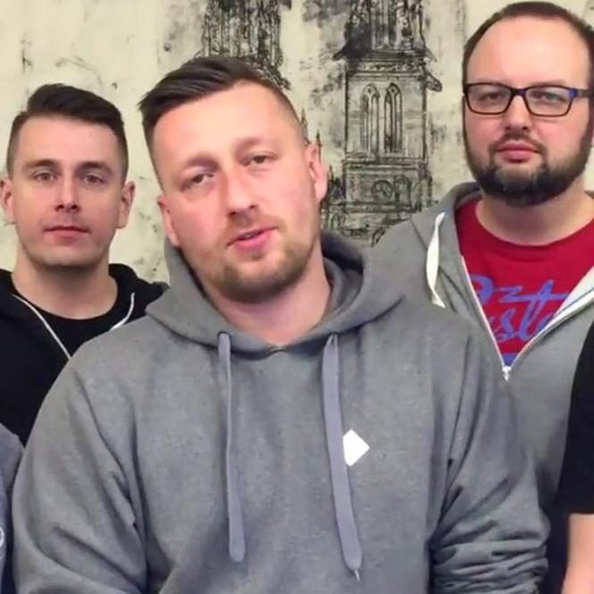 Płocka Noc Kabaretowa 2016 w TVP2: dlaczego nie ma kabaretów w telewizji?