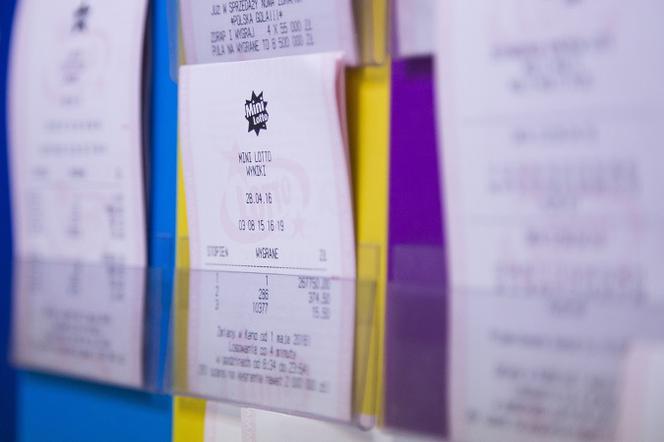 Lotto zwycięzca nie odebrał nagrody. Kto dostanie jego miliony?