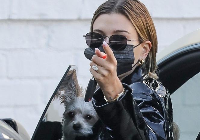 Hailey Bieber