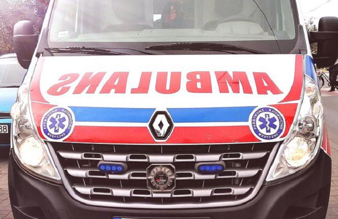 Tarnów. Wypadek na alei Jana Pawła II. Ucierpiało dziecko, kobieta zakleszczona w samochodzie