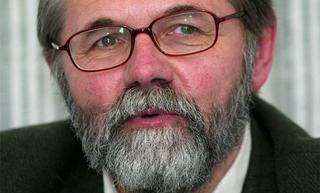 Opinie Super Expressu. Prof. Ryszard Bugaj: Jakaś forma pomocy,choć nie dla wszystkich