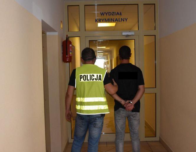 POLICJA