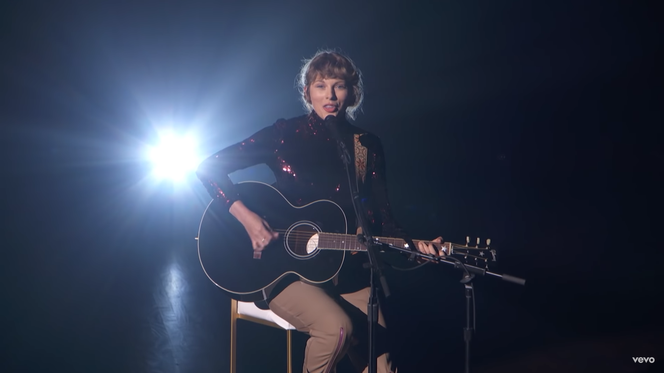 Taylor Swift na ACM 2020