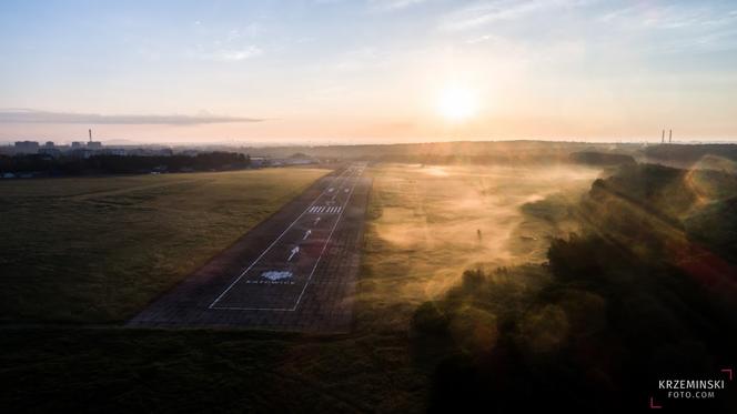 Lotnisko Muchowiec w Katowicach ZDJĘCIE DNIA Śląsk Super Express