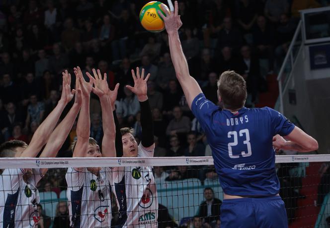 Siatkówka, Liga Mistrzów, Verva Warszawa, Tours VB, Artur Udrys