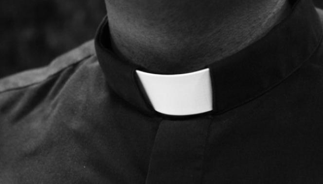 Proboszcz parafii w Drwini zmarł z powodu koronawirusa? Władze wojewódzkie zaprzeczają. Sprawę bada prokuratura