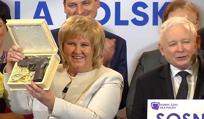 Zrzut ekranu z konwencji PiS w Sosnowcu