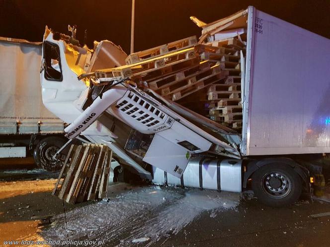 Wypadek tirów na A1