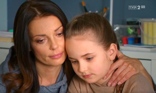 Barwy szczęścia, odcinek 2476: Kasia zastąpi Paulince matkę. Nie będzie mogła patrzeć na cierpienie córki Izy - ZDJĘCIA
