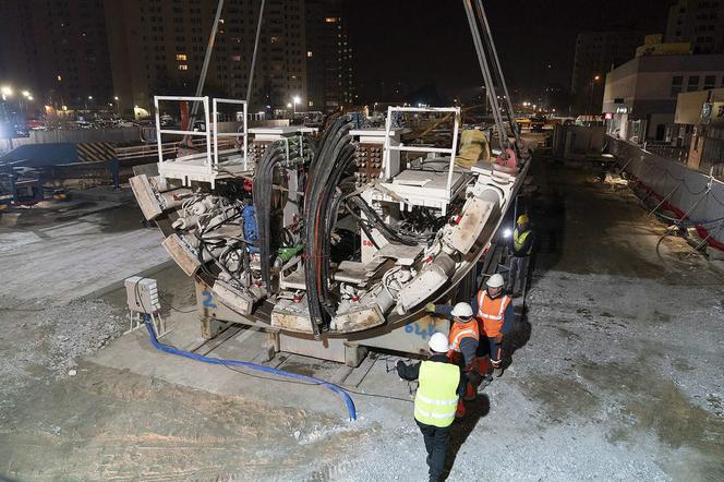 Tarcze TBM przyjechały na Bródno