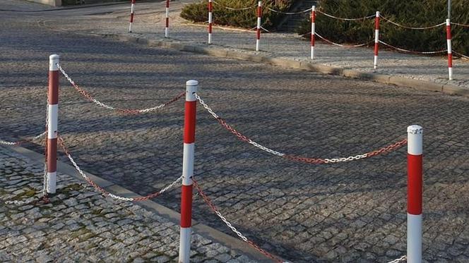 Samochód STARANOWAŁ pieszą na chodniku. SCENY GROZY na Lubelszczyźnie