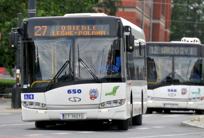 Cztery nowe autobusy już wkrótce na ulicach Torunia. Za blisko 5,5 miliona złotych