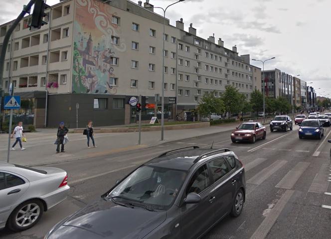Wypadek trzech aut w centrum Kielc! Sprawcą nieuważny emeryt! Straszne korki!