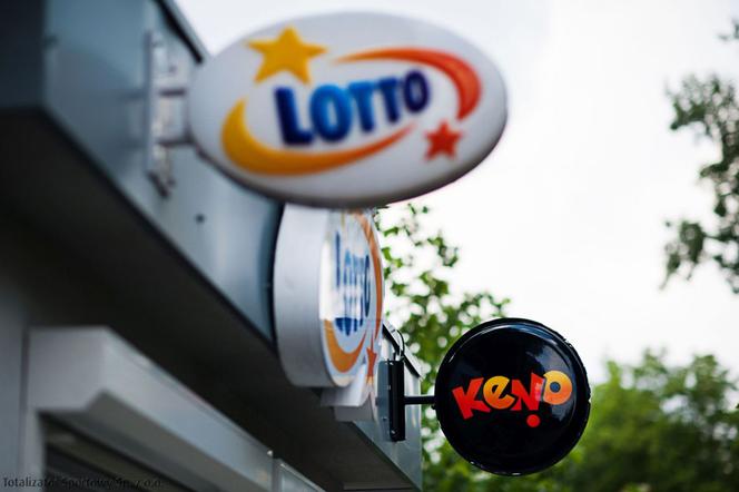 Kupił los za pięć złotych – wygrał fortunę. Ekstra Pensja w Lublinie