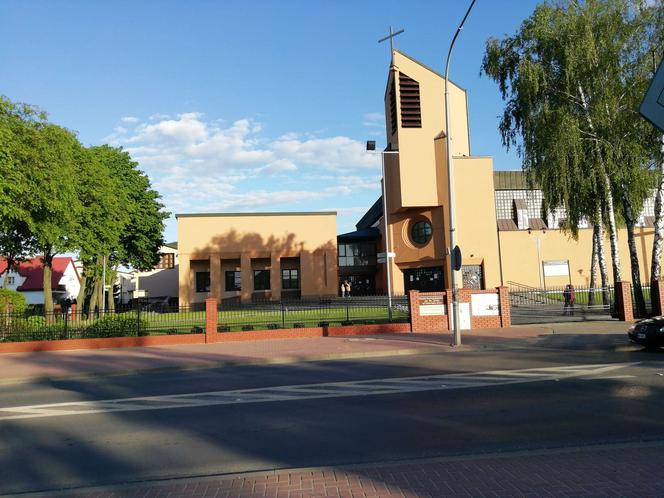 Kościół pw. św. Teresy w Siedlcach oraz Klasztor Ojców Oblatów