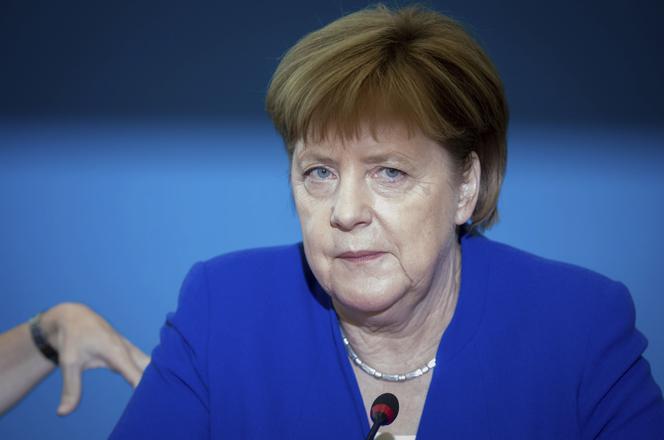Angela Merkel w tarapatach! Niemiecka wojna domowa