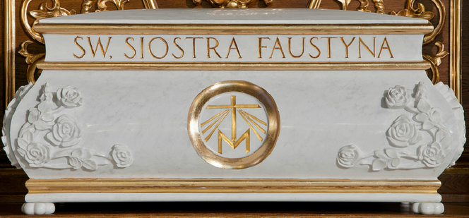 Kult świętych na onkologii? Szpital w Kielcach sprowadzi RELIKWIE św. Faustyny!