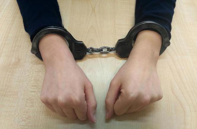 Suwałki. Kobieta przyszła z synem na komisariat. Zaskakujący finał sprawy