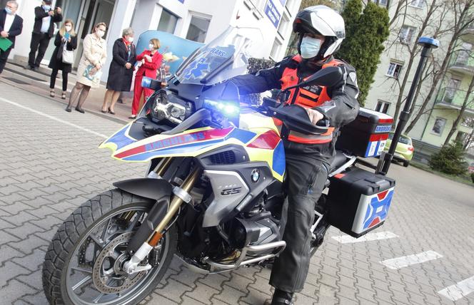 Motoambulans przekazany! Ma ratować życie mieszkańcom Torunia