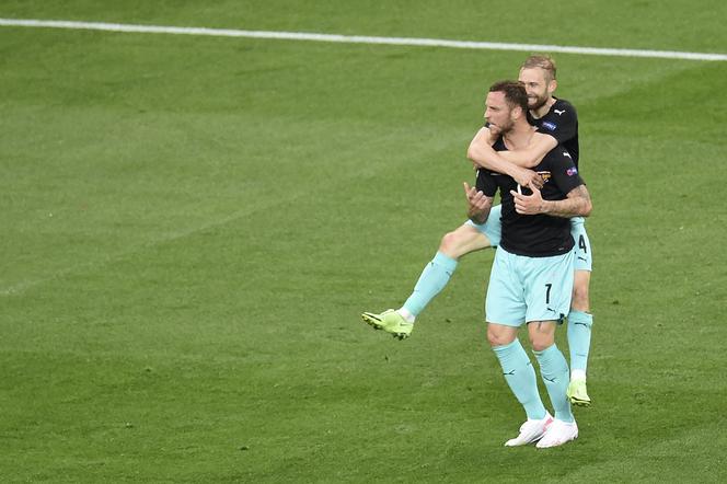 Marko Arnautović (z przodu)