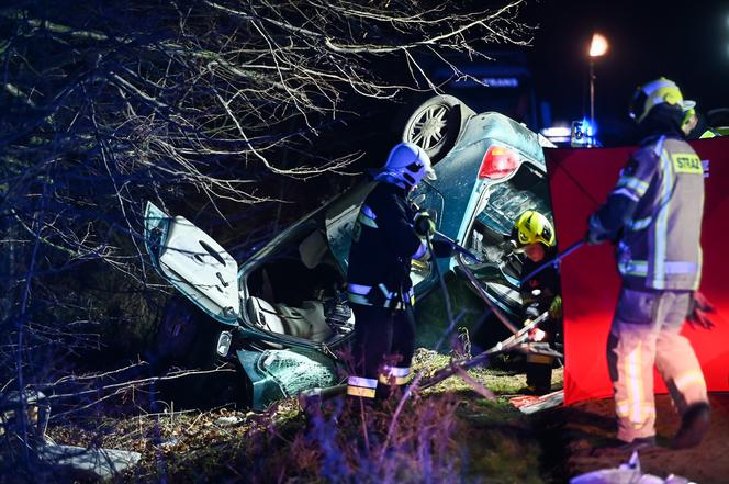 Tragedia w Jabłowie. Kierowca nie miał szans przeżyć tego wypadku