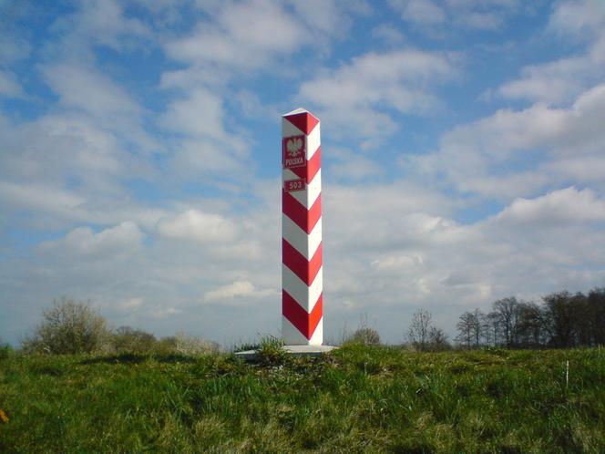 granica, słupek